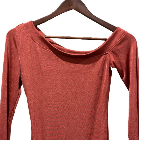 NWT Free People That's Hot Bodysuit Off The Shoulder Red Clover Size Small NEW - Picture 3 of 10